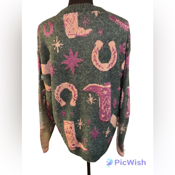 ENTRO NAOMI oversized GREEN COWGIRL SWEATER- 
Small - Picture 2 of 10